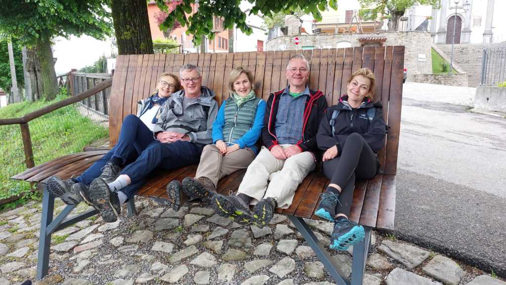Praktische Strassenkunst in Roddino