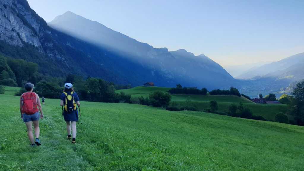 Frühmorgendlicher Aufbruch in Walenstadtberg