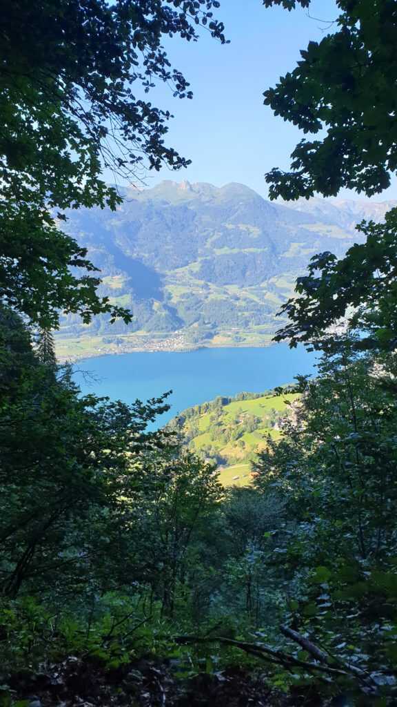 Erste Pause Blick über den Walensee