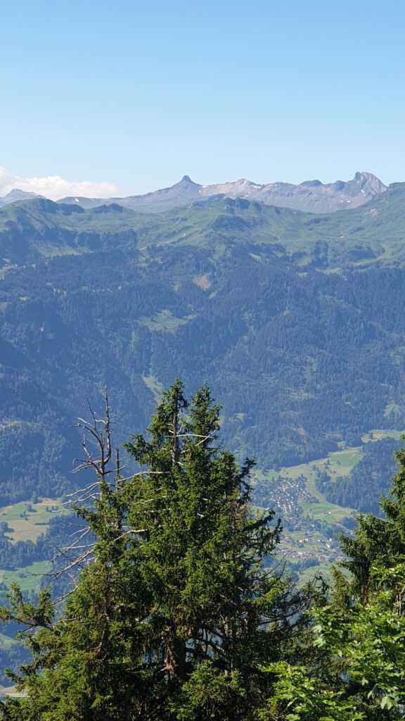 Spitzmeilen grüsst aus der Ferne